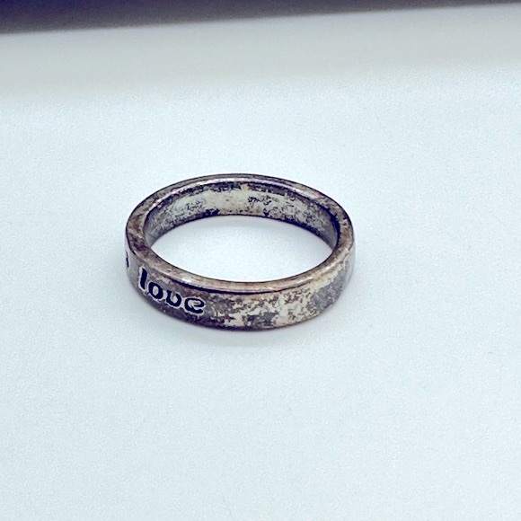 Vintage Silver Love Band Ring - Picture 3 of 13